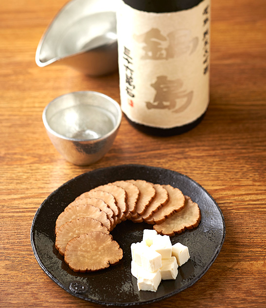 いぶりがっこと日本酒